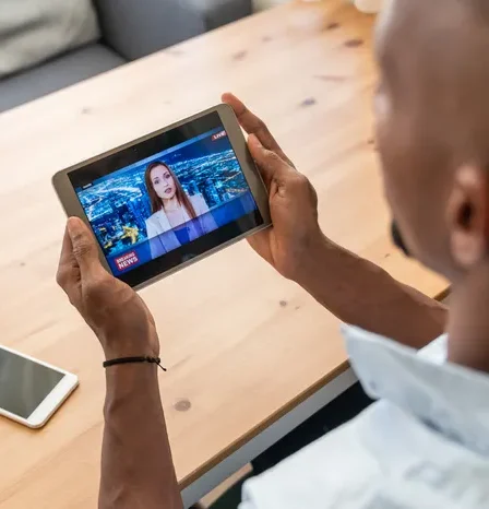 The Best Apps for Watching TV on Your Mobile Phone